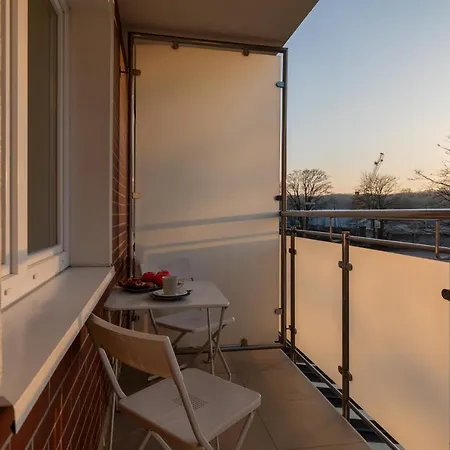 Апартаменти Apartment Przy Plazy Spacerowa By Renters *