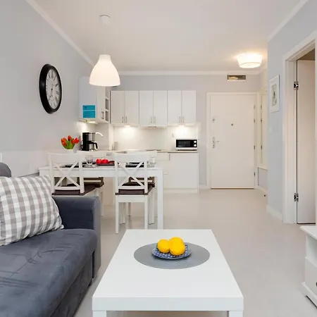Apartment Przy Plazy Spacerowa By Renters Апартаменти *