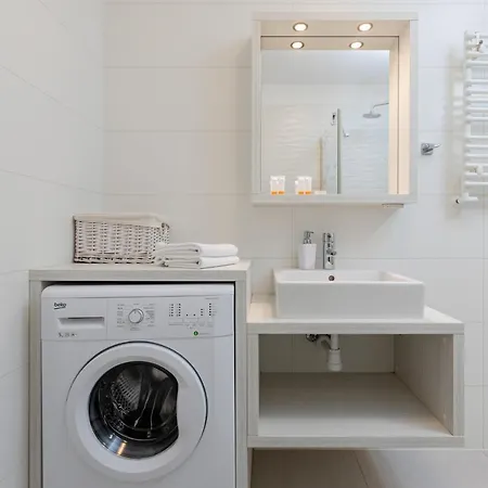 Апартаменти Apartment Przy Plazy Spacerowa By Renters